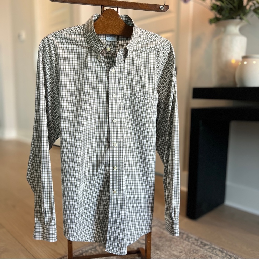 Brooks Brothers Est. 1818 XXL Slim Fit Button-Down Long Sleeve Shirt